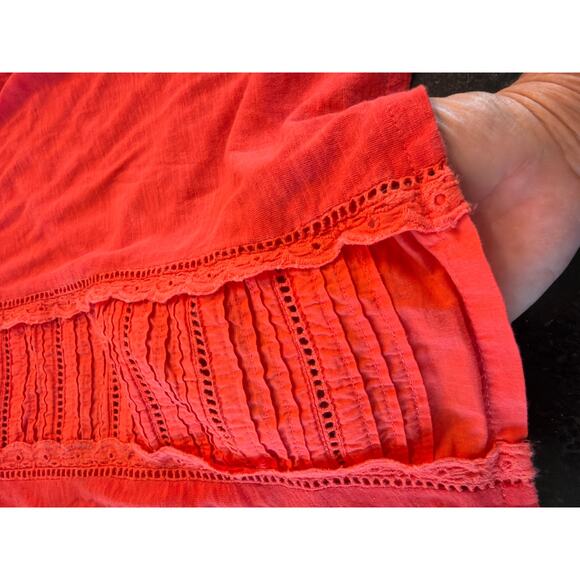 Lucky Brand coral BOHO eyelet insert tee SM 100% Cotton - Picture 7 of 9